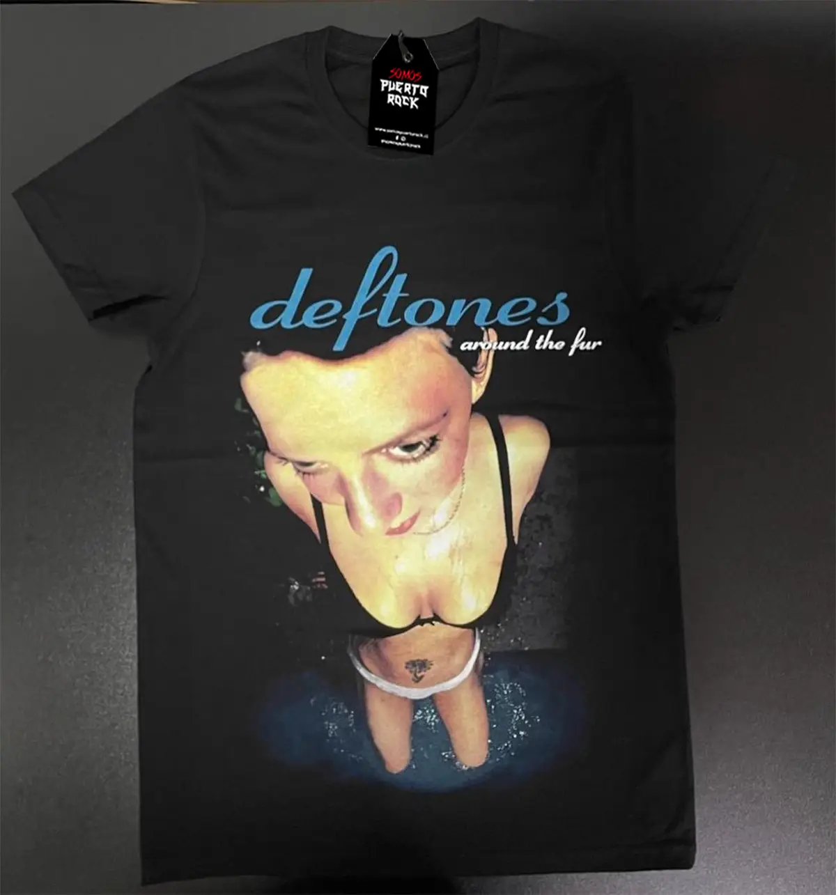 Deftones • Around the Fur