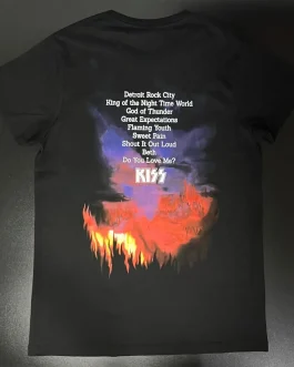 Kiss • Destroyer